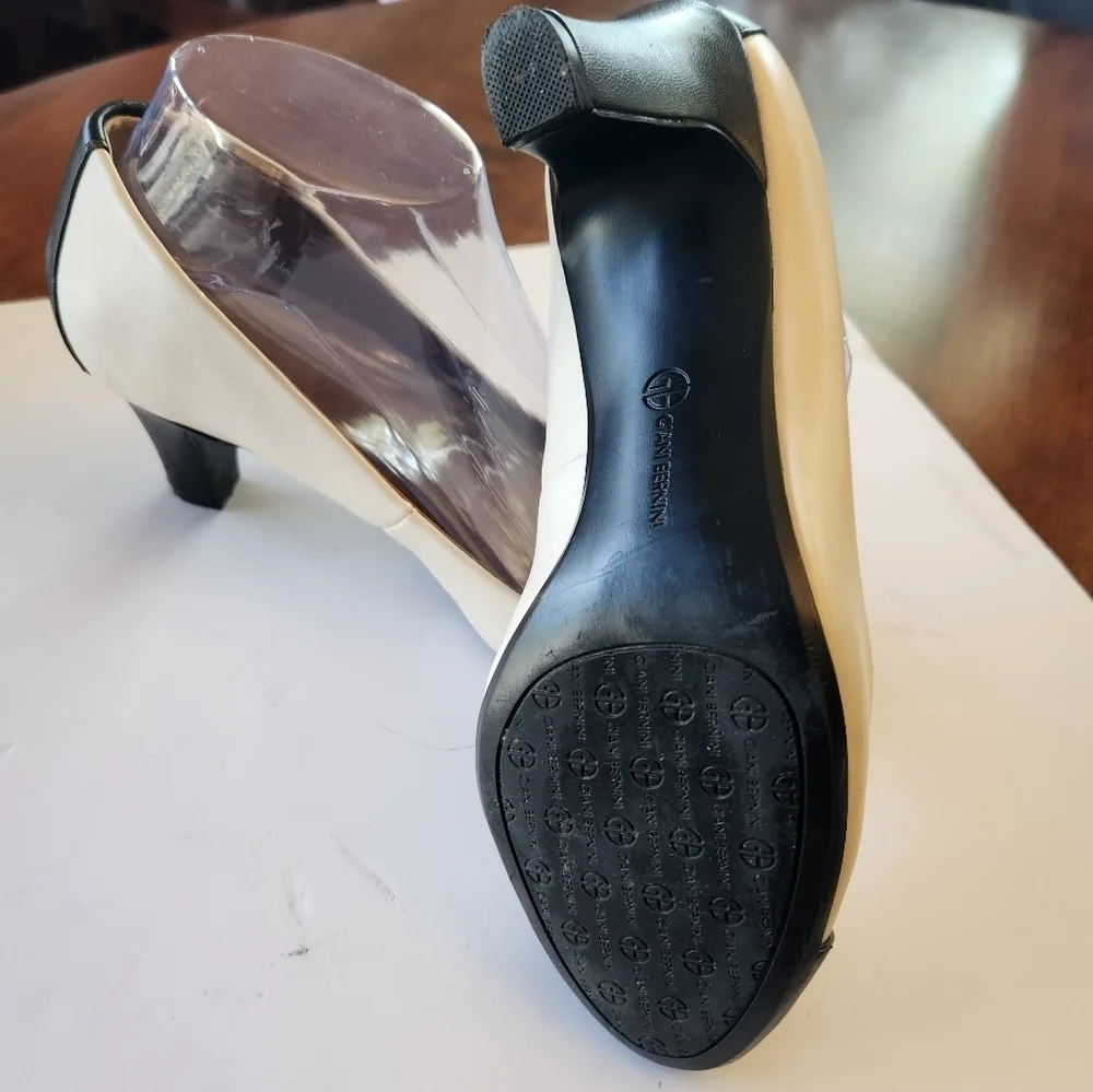 Vince Camuto these are